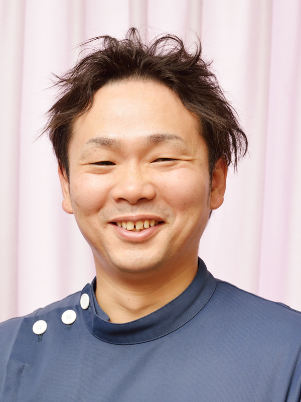 院長　藤崎 浩己 （ふじさき ひろみ）